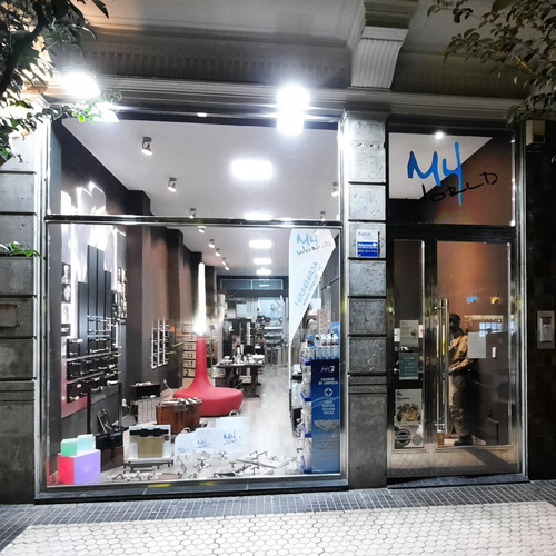 fachada tienda de manillas en Donostia (Gipuzkoa)